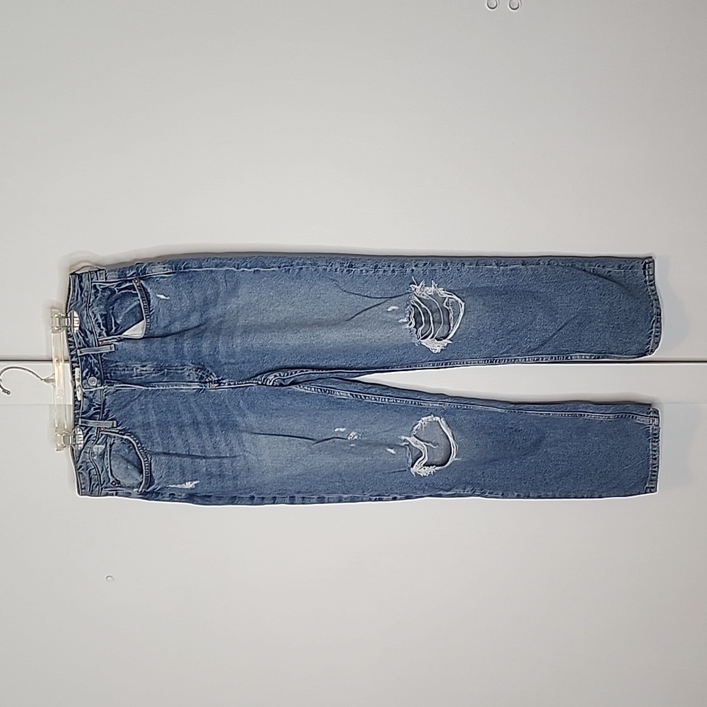 Free people distressed jeans size 31